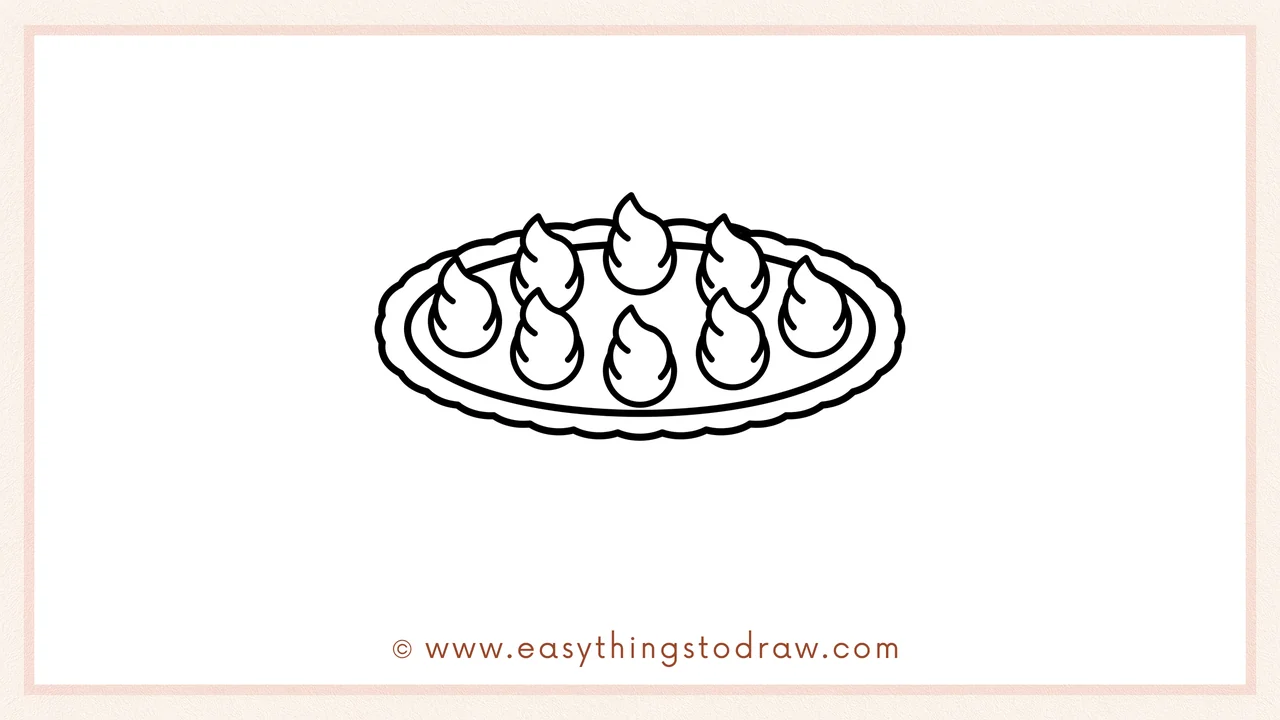 Step 4 of step-by-step pumpkin pie sketch – Adding a wavy, scalloped line around the oval to create the pie crust.